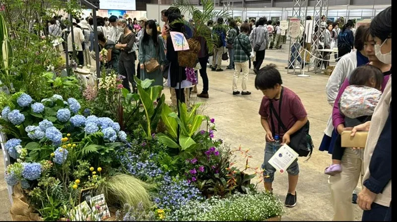横浜フラワー＆ガーデンフェスティバル2024の会場の様子3_展示会営業術