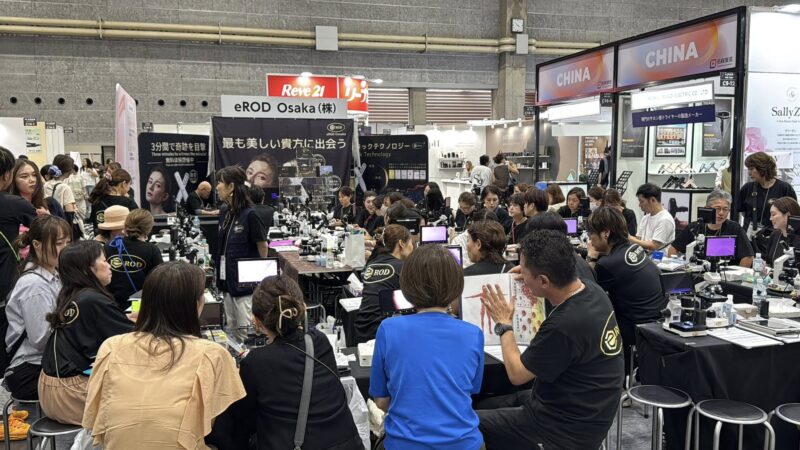 コスメWeek大阪2025の会場の様子_展示会営業術