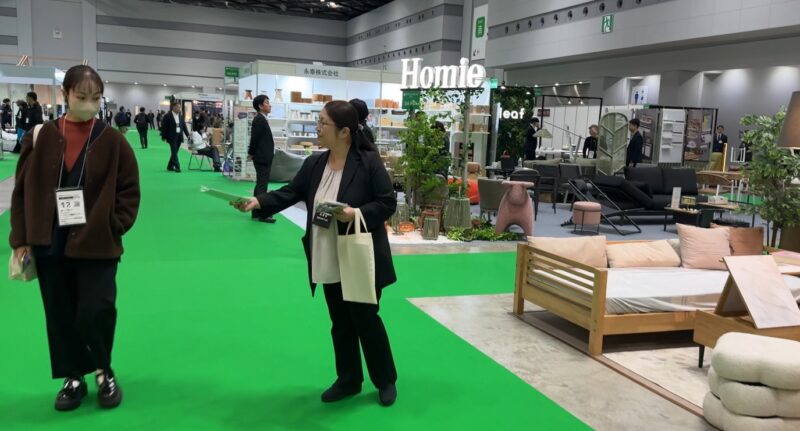 アジア・ファニシングフェア2025の会場の様子2_展示会営業術